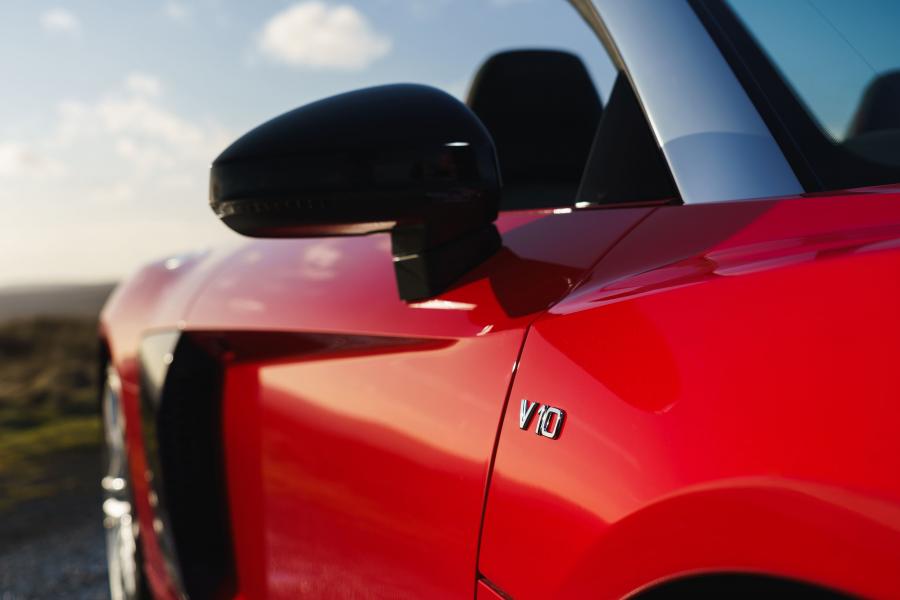 Детали экстерьера Audi R8 V10 Performance Spyder 2019 года  (UK) (фото 18 из 40)